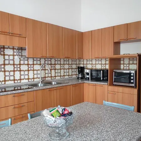 Casa Con Giardino Ferienhaus Quartu SantʼElena